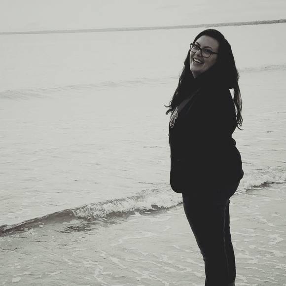 Meet your Posher, Jill - Picture 1 of 1